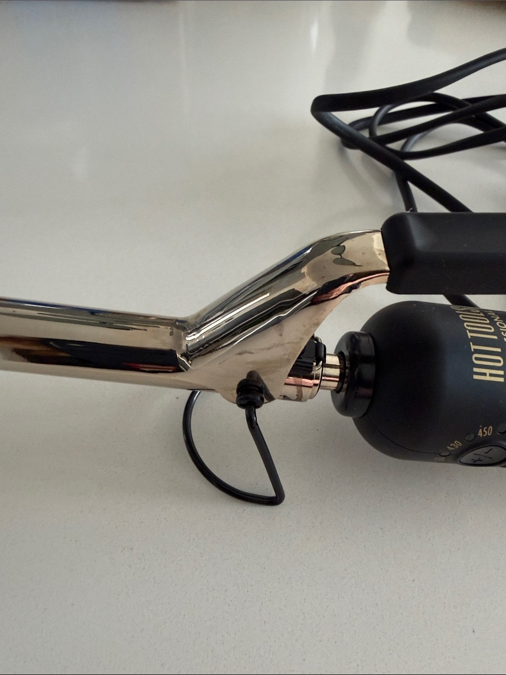 Hot Tools 24K Gold-Tip Black Curling Iron 5/8” extended barrel never used - Picture 5 of 6